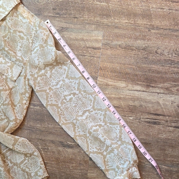 Dana Buchman Tan and Cream With Gold Thread Sheer Snake Skin Print Size XS - Picture 7 of 9